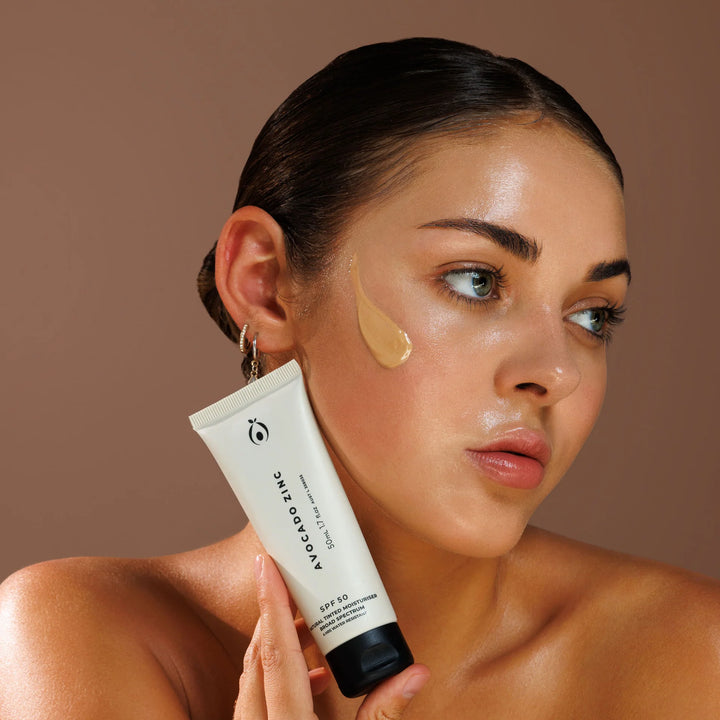Avocado Zinc Spf50 Natural Tinted Moisturiser Light 50ml